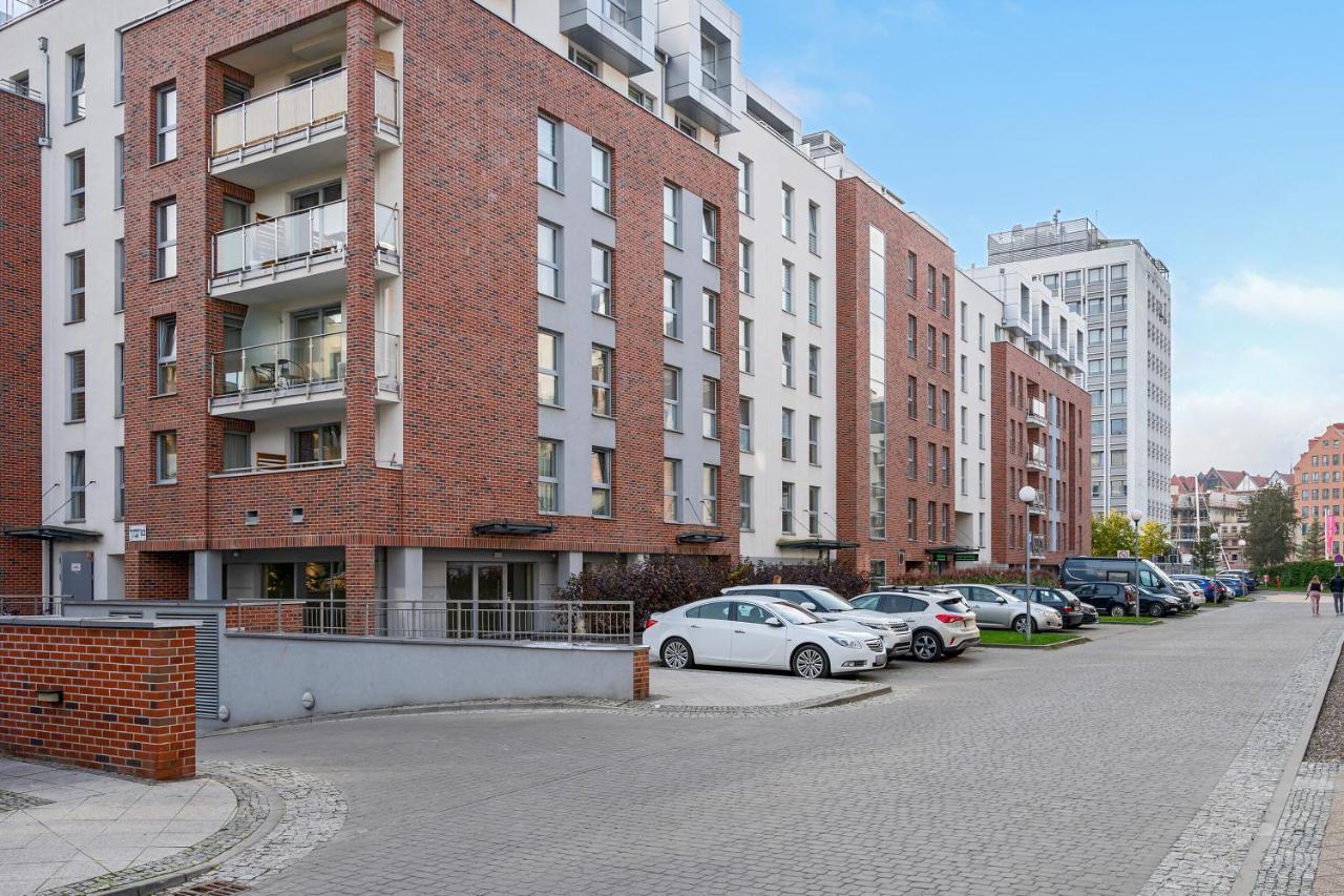 Angielska Grobla City Center & Marina By Downtown Apartments Gdansk Bagian luar foto