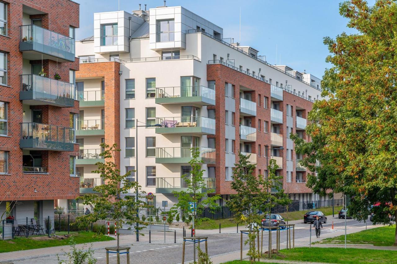 Angielska Grobla City Center & Marina By Downtown Apartments Gdansk Bagian luar foto